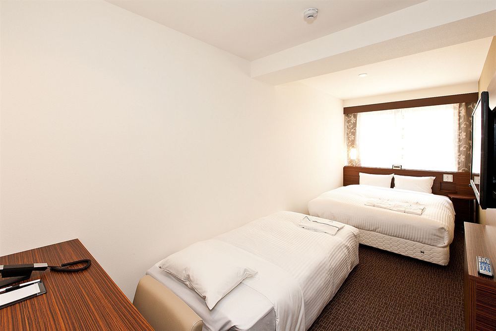 Sotetsu Fresa Inn Tokyo Tamachi Екстер'єр фото