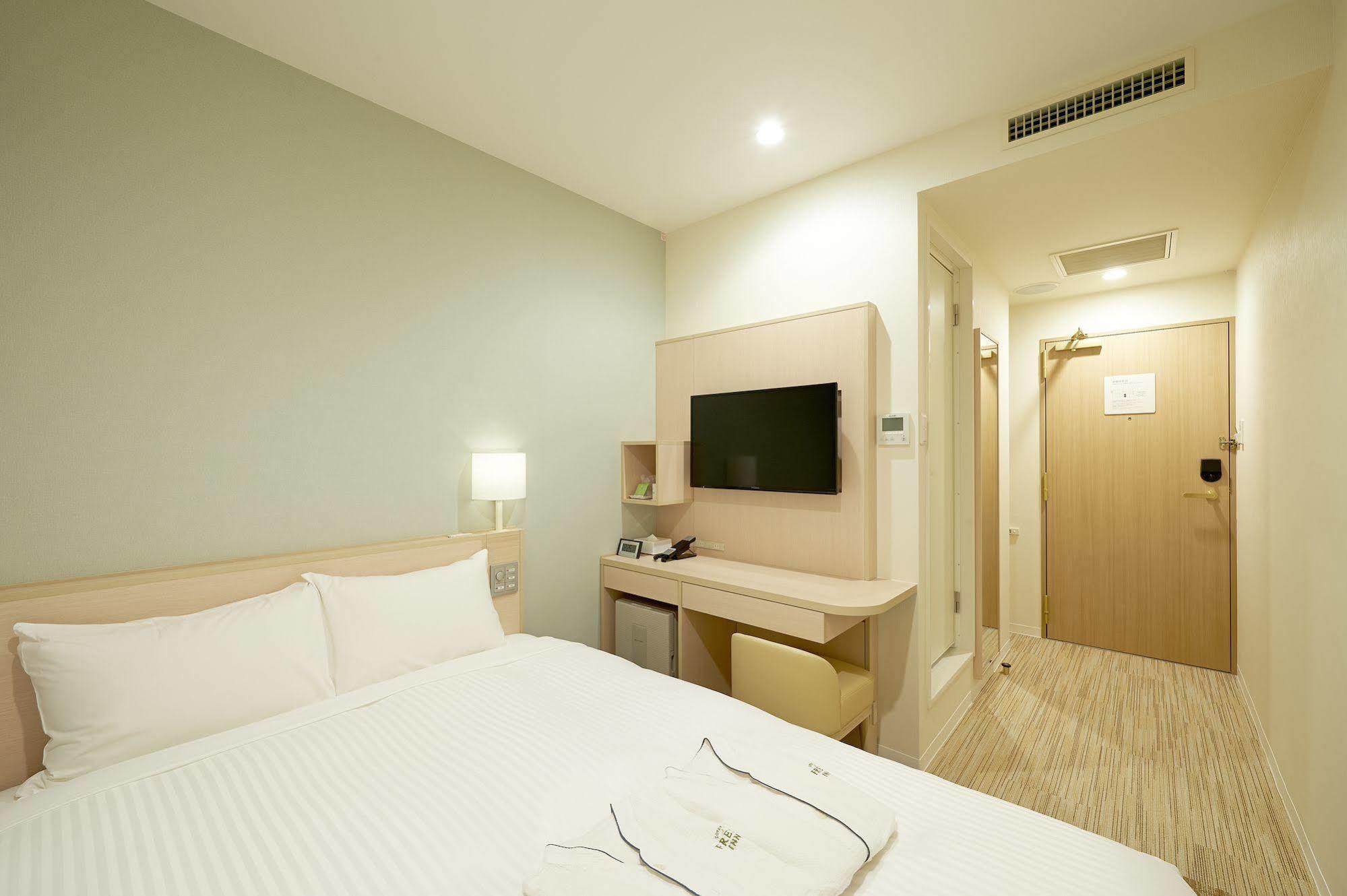 Sotetsu Fresa Inn Tokyo Tamachi Екстер'єр фото