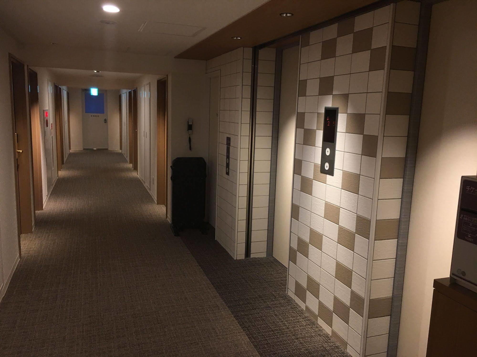 Sotetsu Fresa Inn Tokyo Tamachi Екстер'єр фото